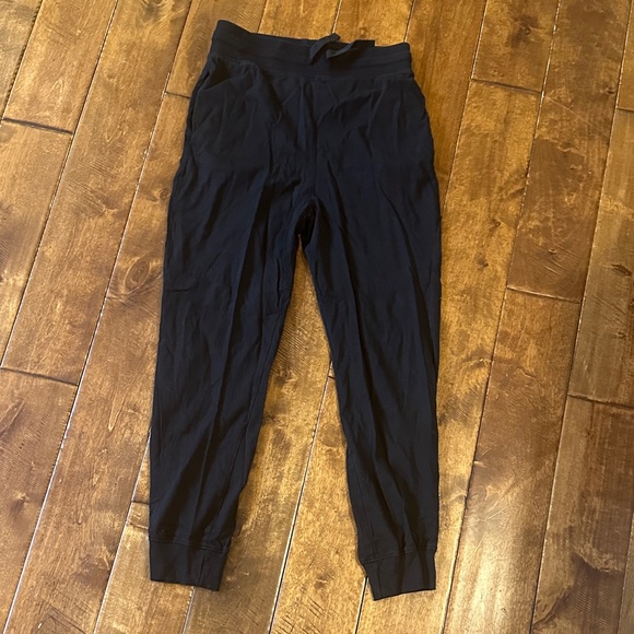 H&M Other - H&M Light-Weight Cotton Joggers‎